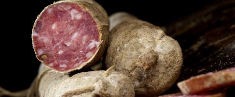 Salame Prosciutto Ghivizzano Enogastronomia Lucca Salumi